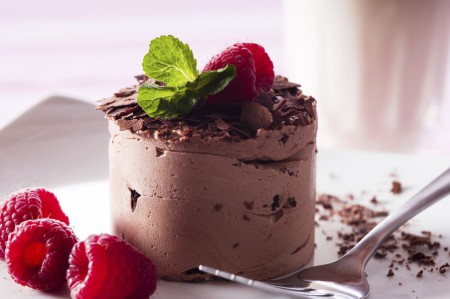 !Que Rico! .. postre de chocolate con uvas pasas